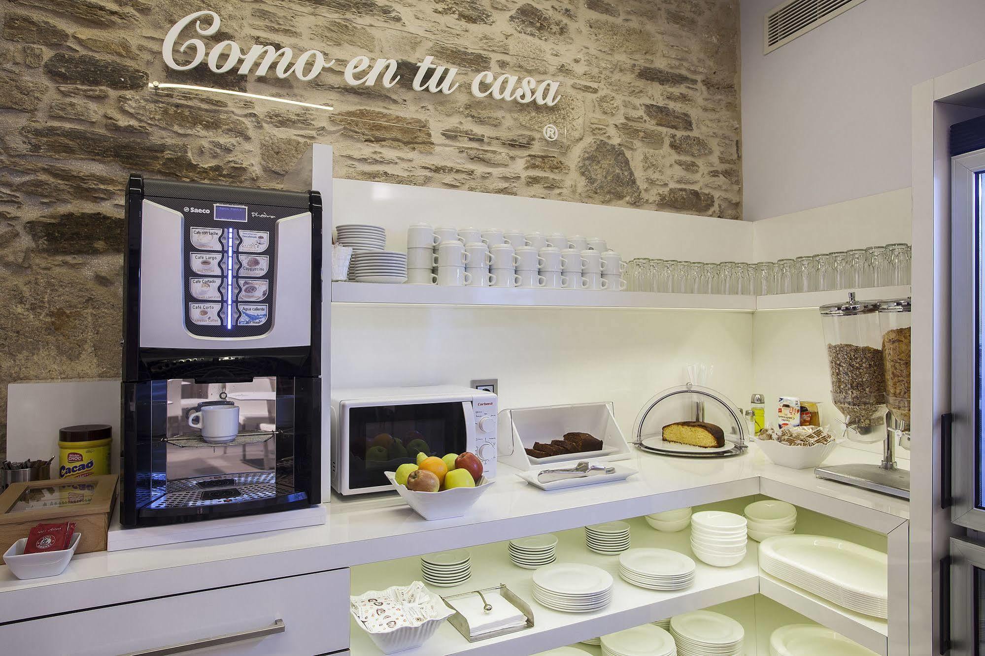 Hotel Alda San Bieito Santiago de Compostela Eksteriør billede